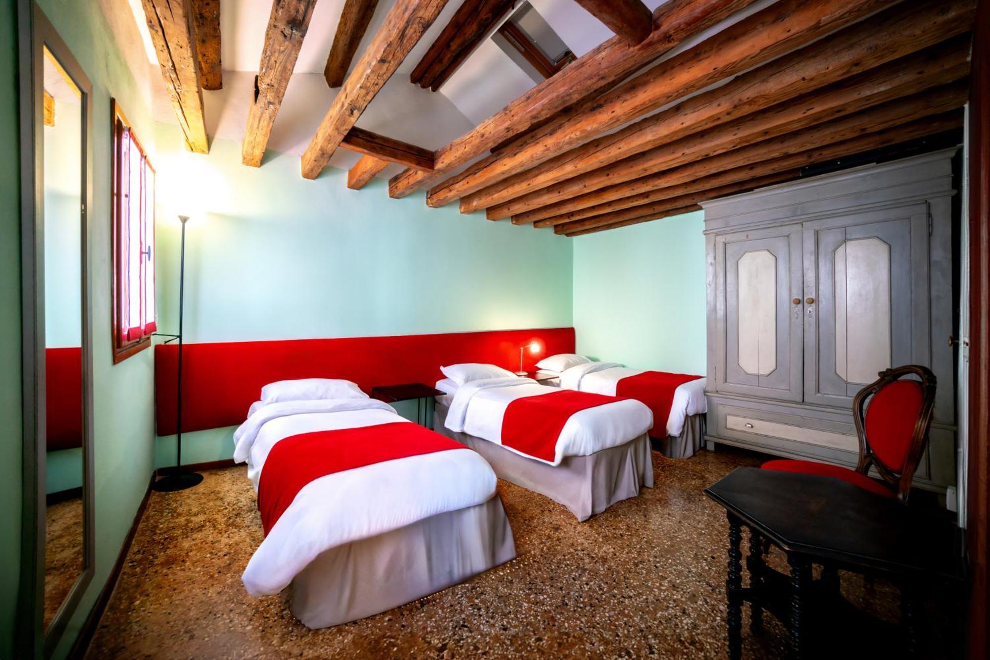 Palazzo San Luca Hotel Venice Room photo